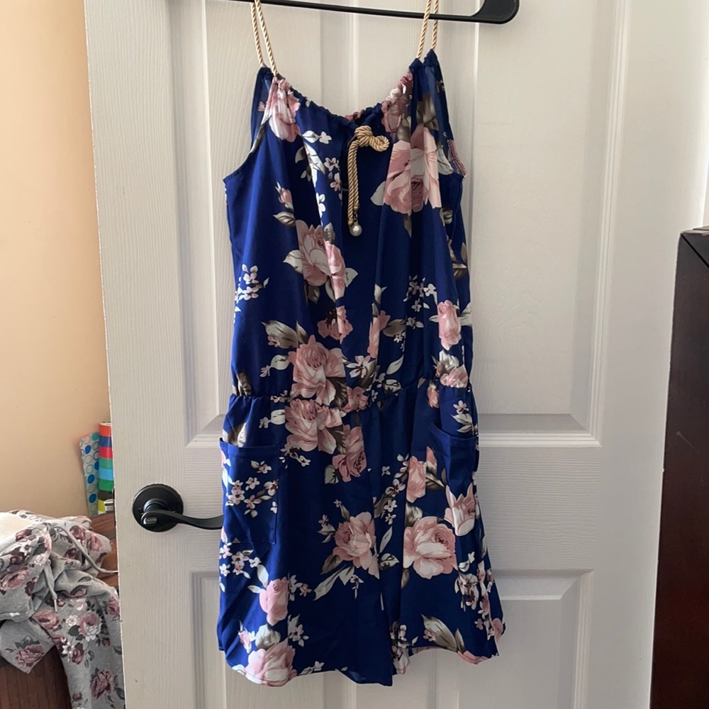 Floral Romper never worn!